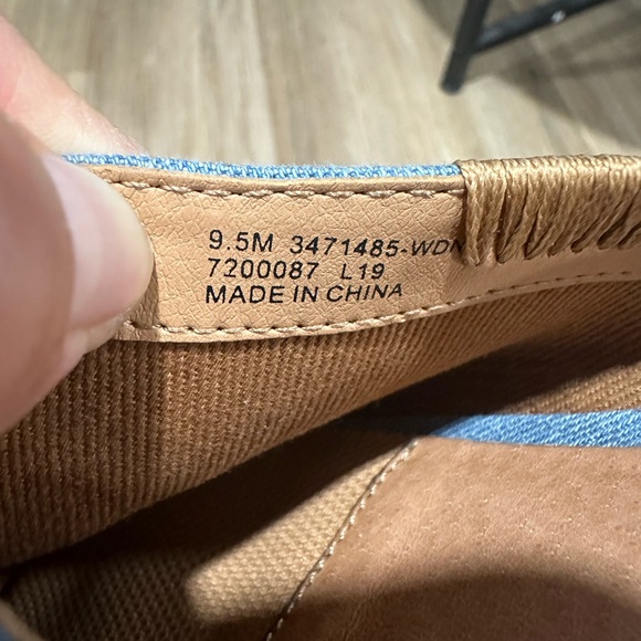 Frye  fenn washed denim Mules good condition sz 9..5 - Picture 9 of 9